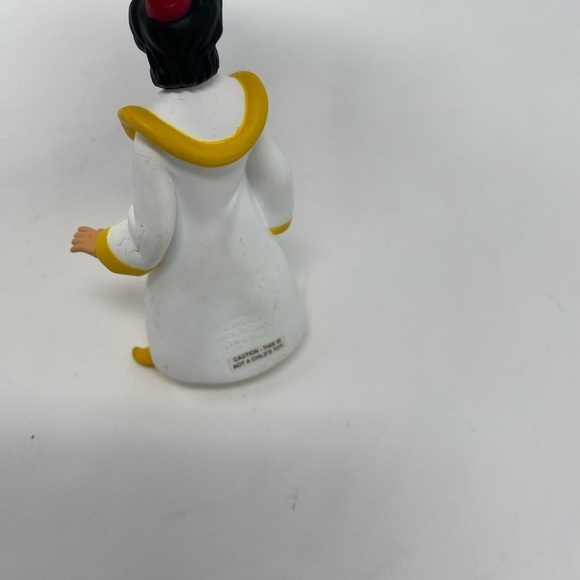 Vintage Disney Aladdin Christmas Ornament - Picture 2 of 3